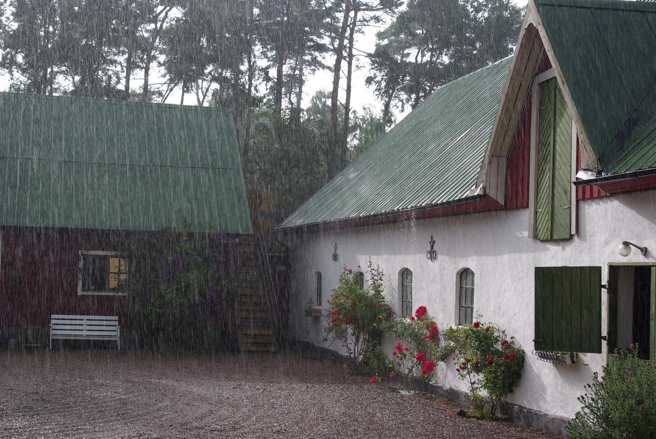 Skummesloev B & B Laholm Exterior photo